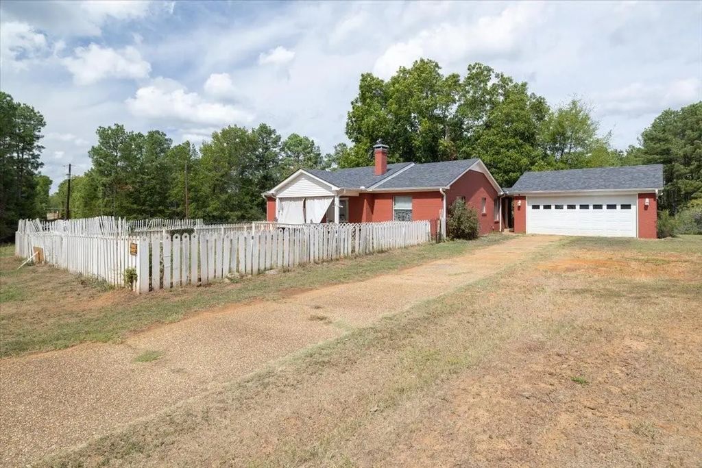 9462 County Road 147 W, Overton
