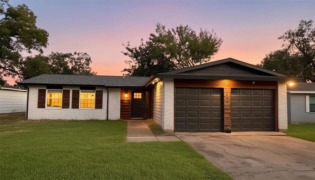 441 Melrose Drive, Richardson