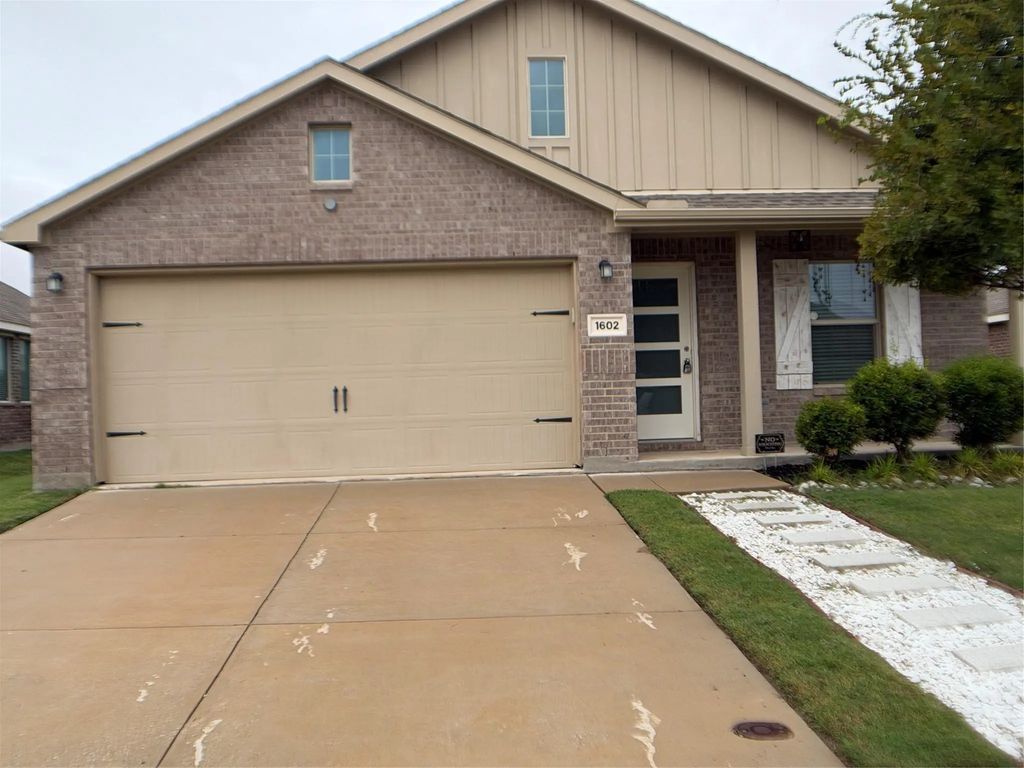 1602 Stonefield Drive, Anna