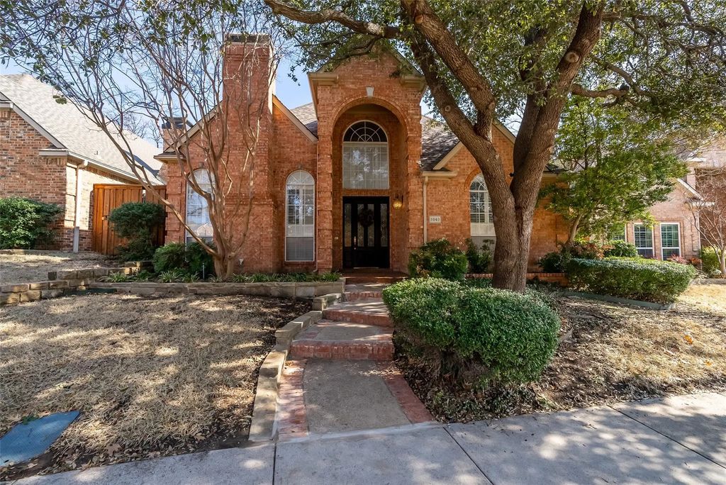 8640 Breakers Point, Dallas