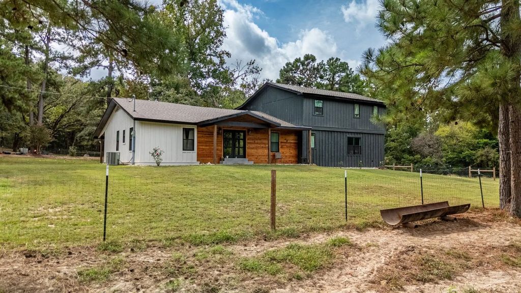 6411 Fm 23 W, Rusk