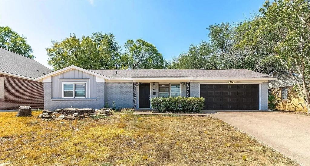 2420 Hancock Street, Irving