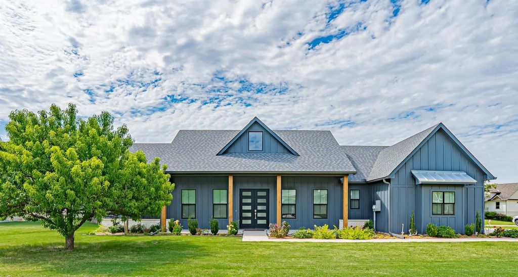 1137 County Road 337, Glen Rose