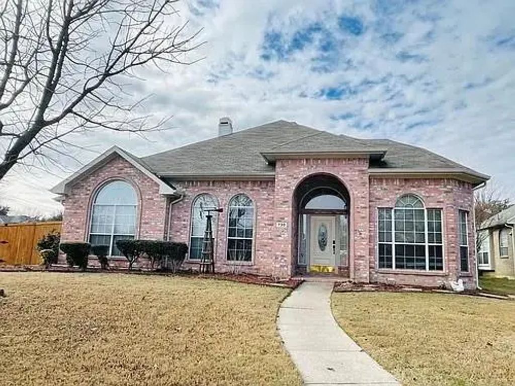 730 Cottonwood Bend, Allen