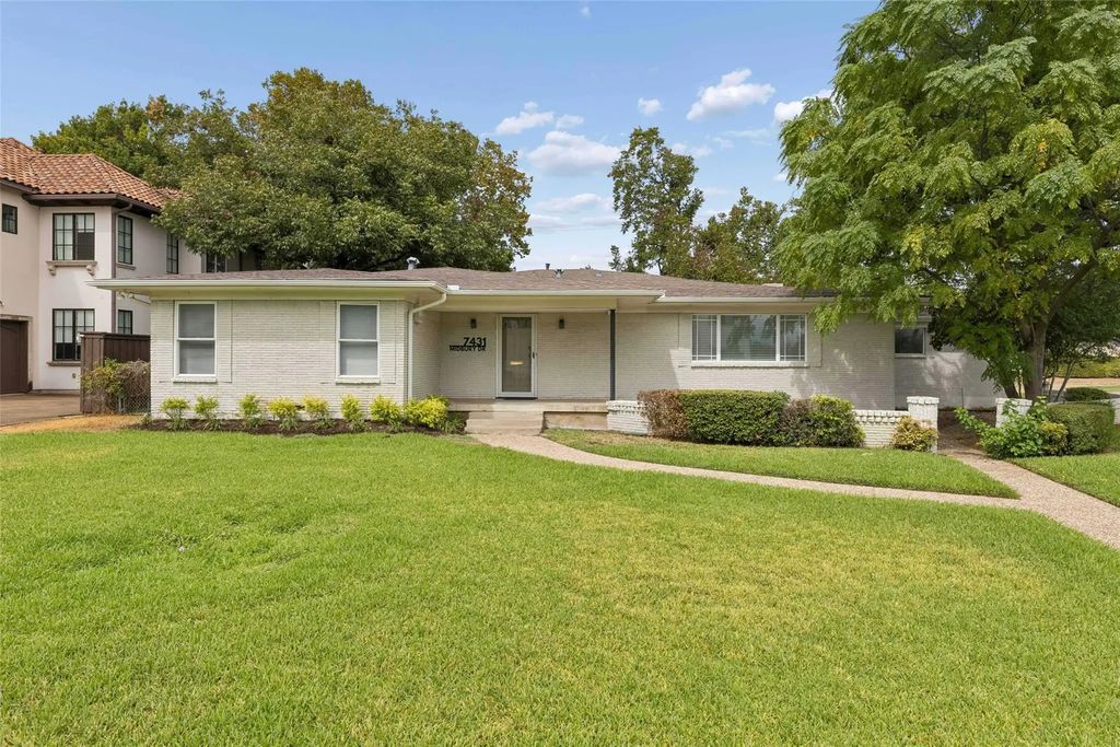 7431 Midbury Drive, Dallas