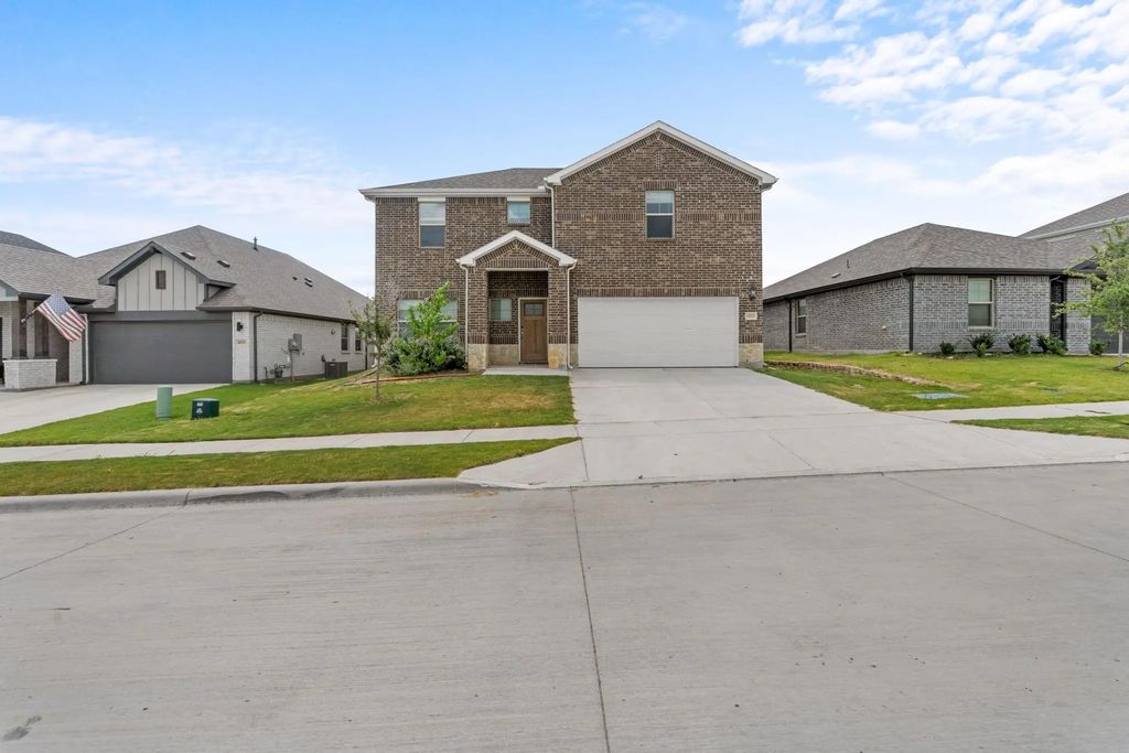 10529 Tuxinaw Trail, Fort Worth