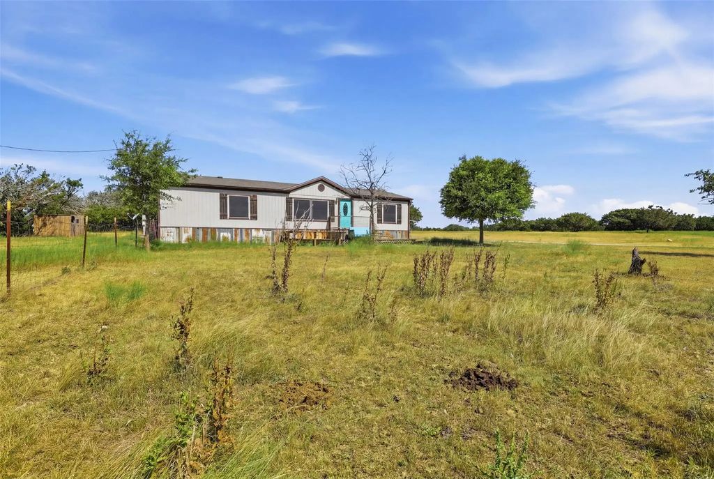 9132 Windmill Court W, Cleburne