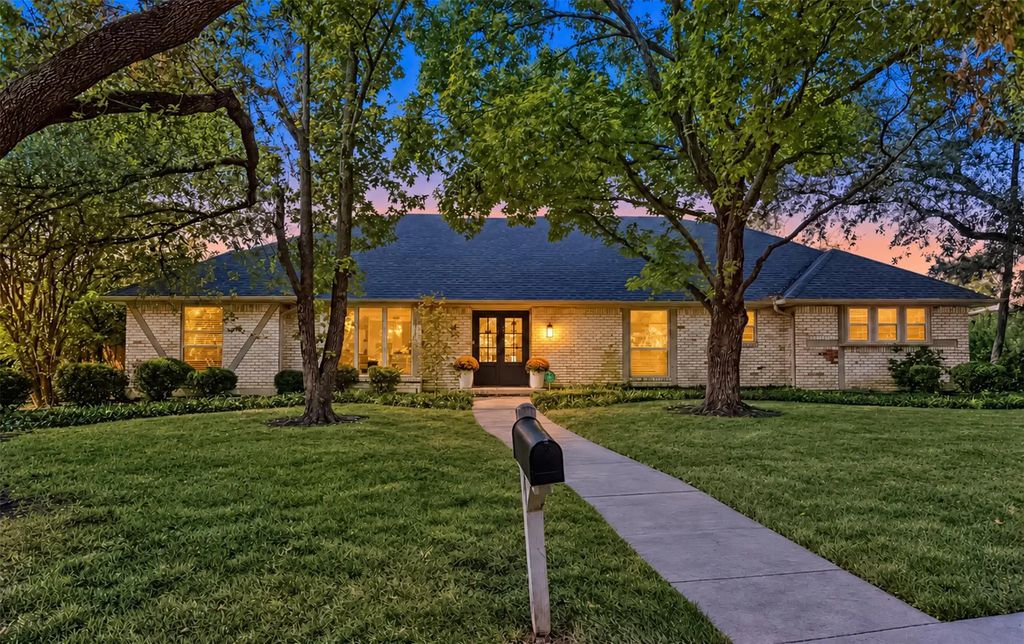 14829 Knollview Drive, Dallas