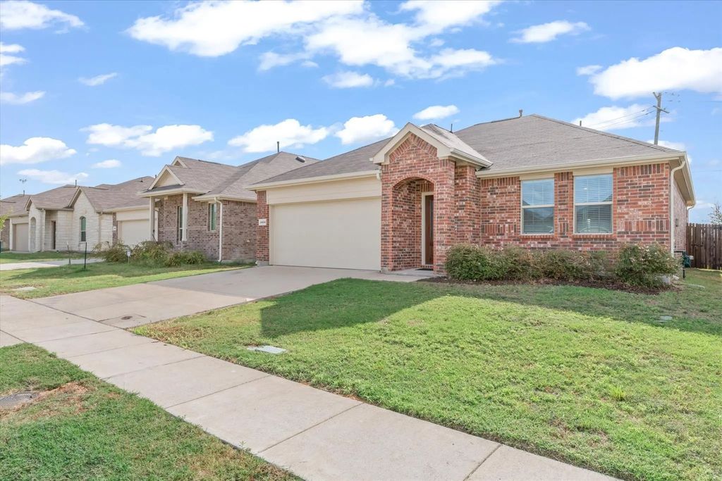 5404 Montrose Drive, Forney