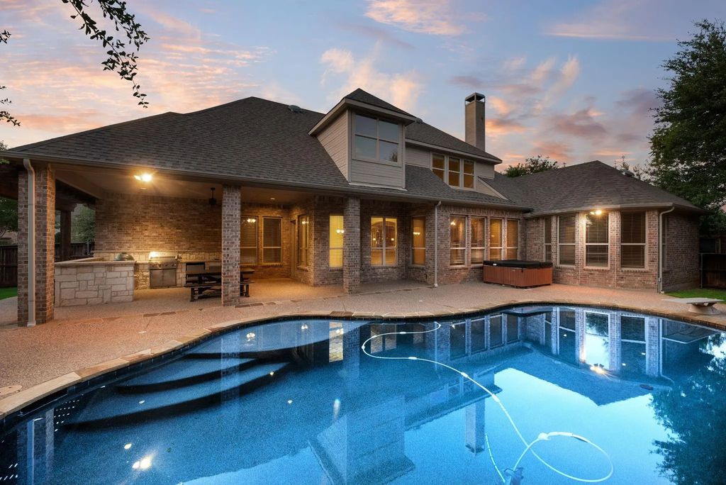1516 Silverleaf Drive, Keller