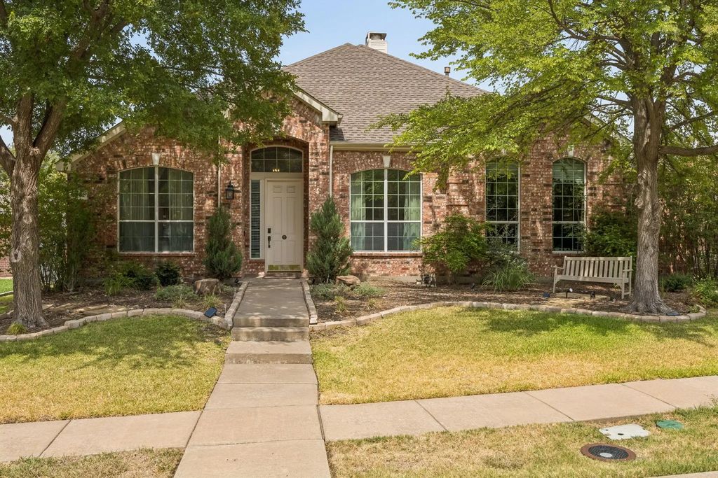 7462 Chinaberry Lane, Frisco