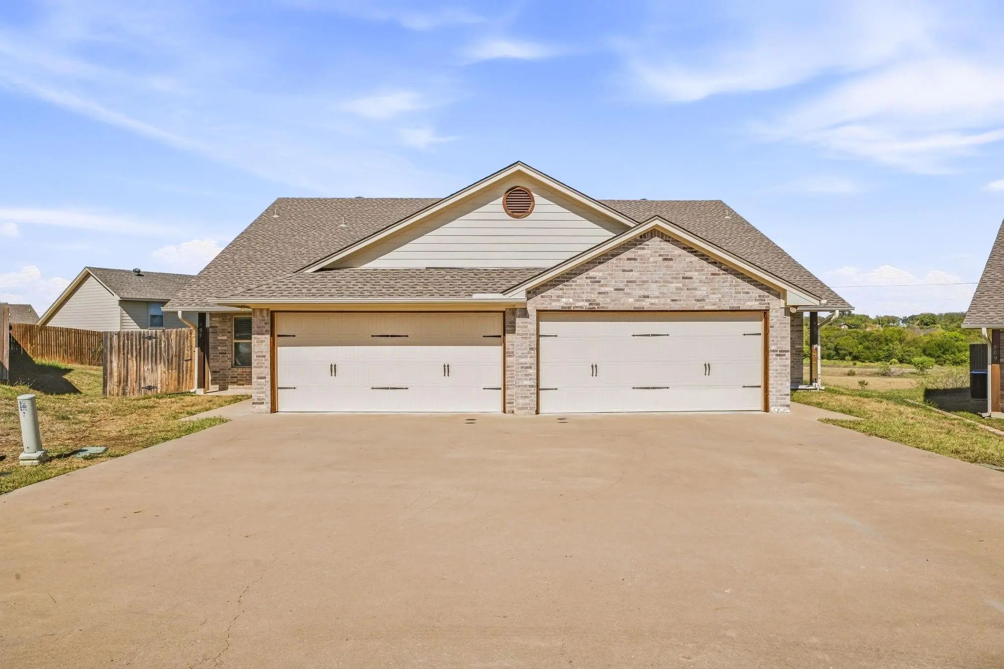 Photo of Listing #21403251