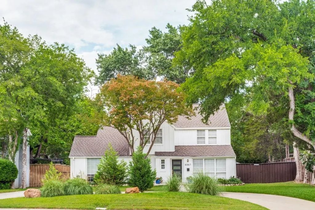 6867 Gaston Avenue, Dallas