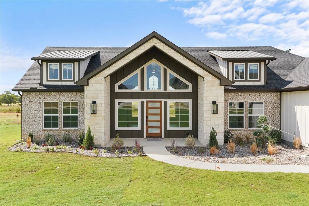 1008 Dixie Estates Way, Whitesboro