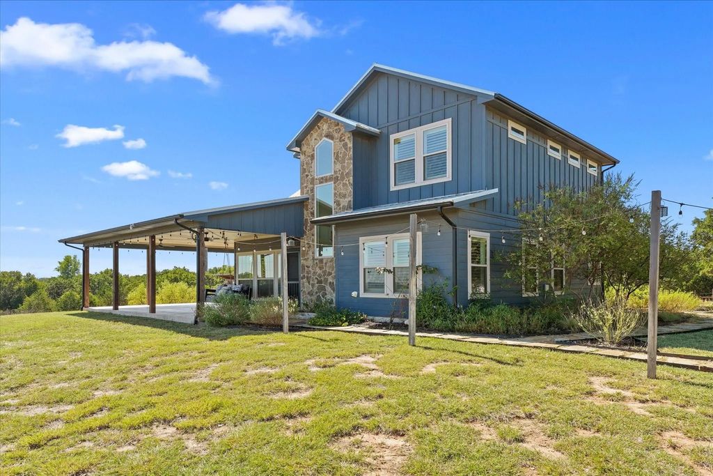 1458 Jim Harry Loop, Sunset