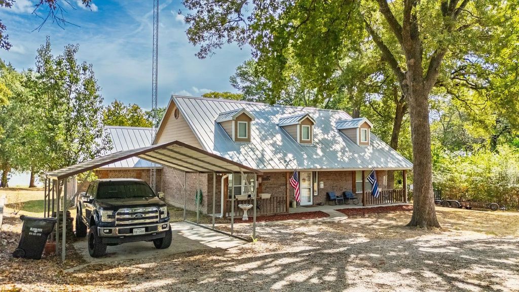 5781 County Road 3515, Quinlan