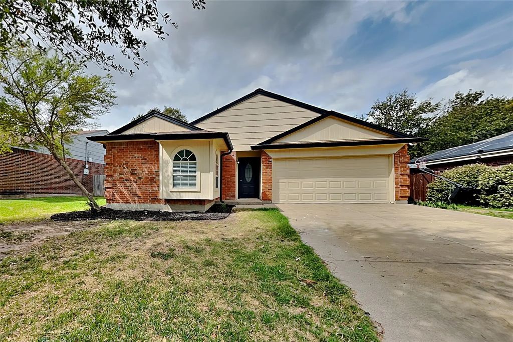6716 Copperwood Court, Arlington