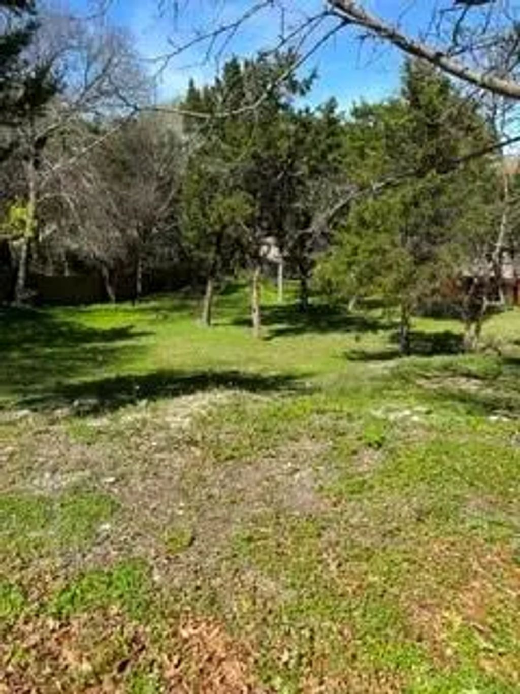 607 W Red Bird Lane, Duncanville