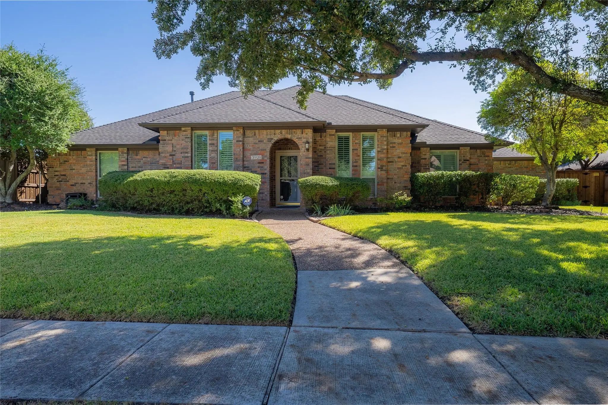 Photo of Listing #21403508