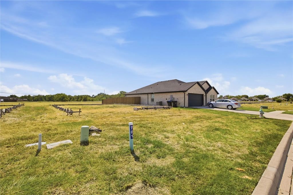 701 Greyson Lane, Greenville