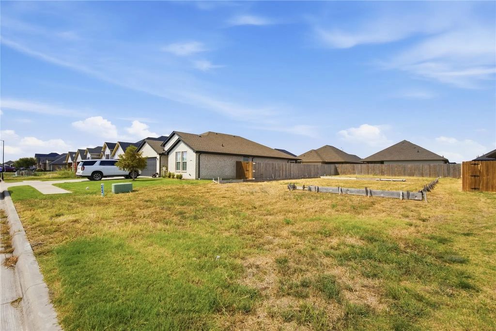 706 Moseley Lane, Greenville