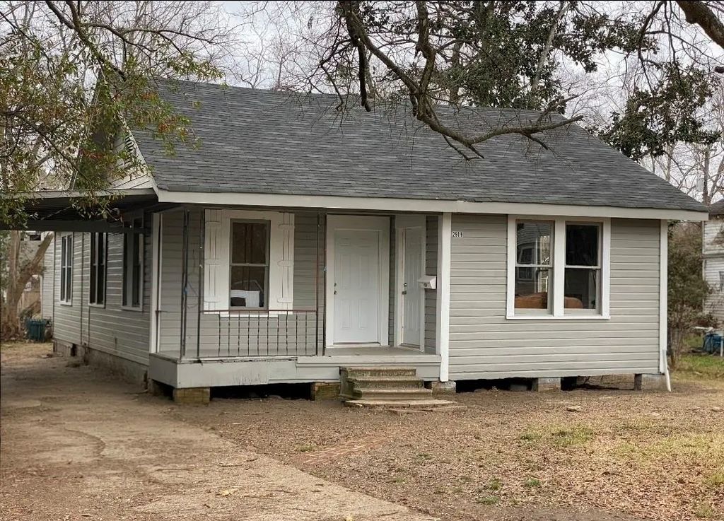 2909 Woodford Street, Shreveport