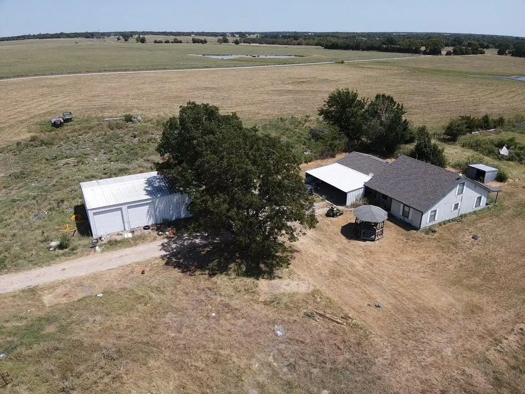 1635 Cr 33500, Sumner