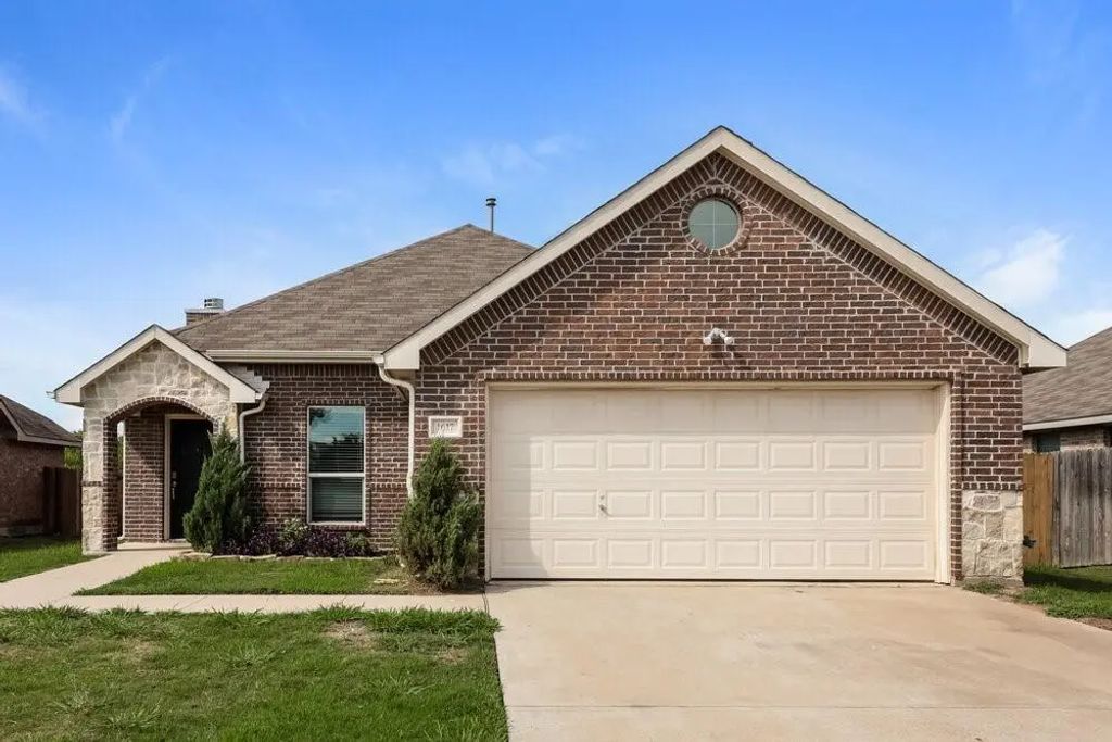 1617 Meadowlark Lane, Royse City