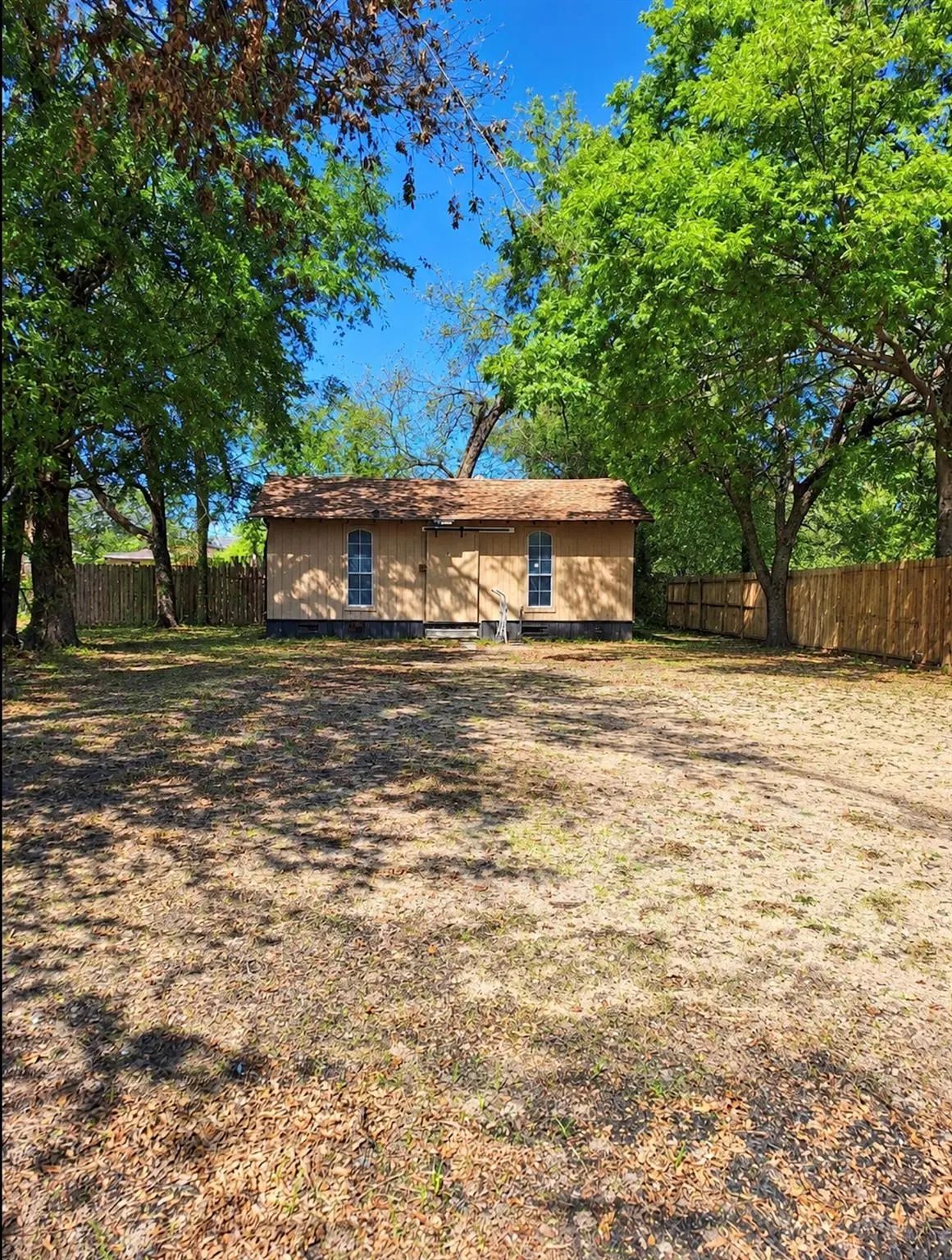 Photo of Listing #21403918