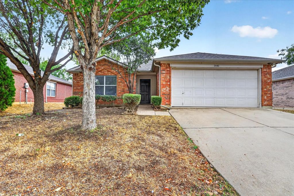1441 Trading Post Drive, Fort Worth