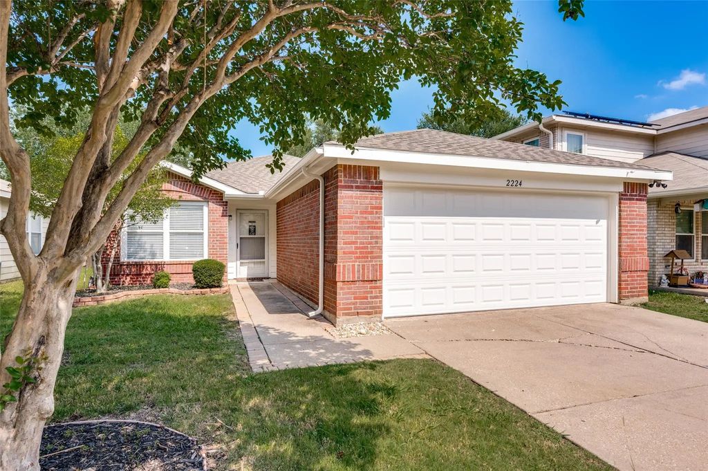 2224 Southway, Denton