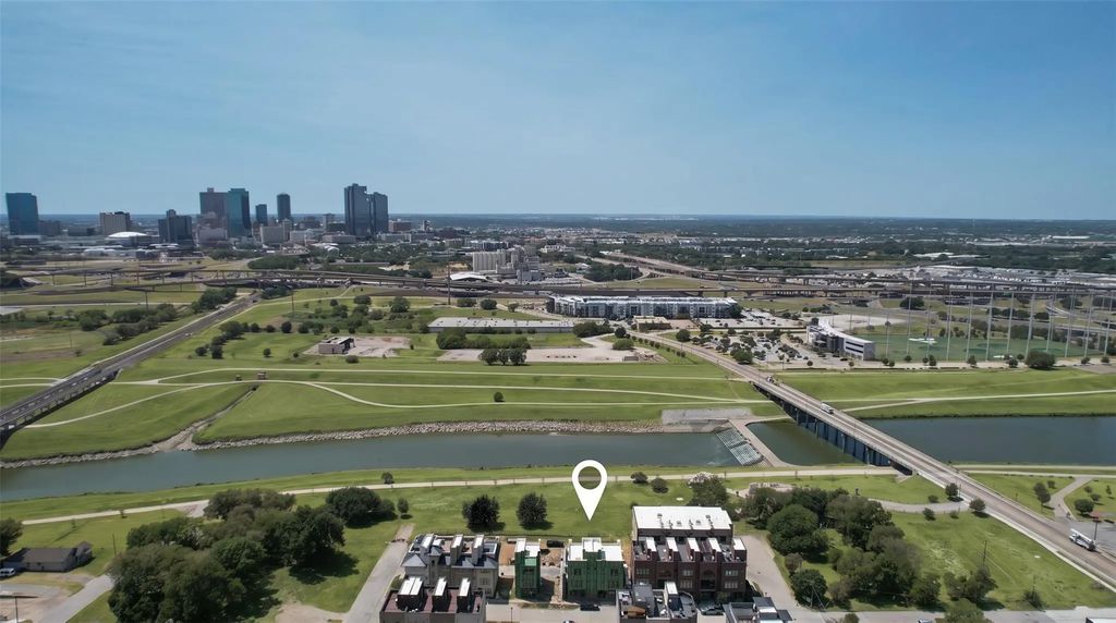 424 Vista Buena Trail, Fort Worth