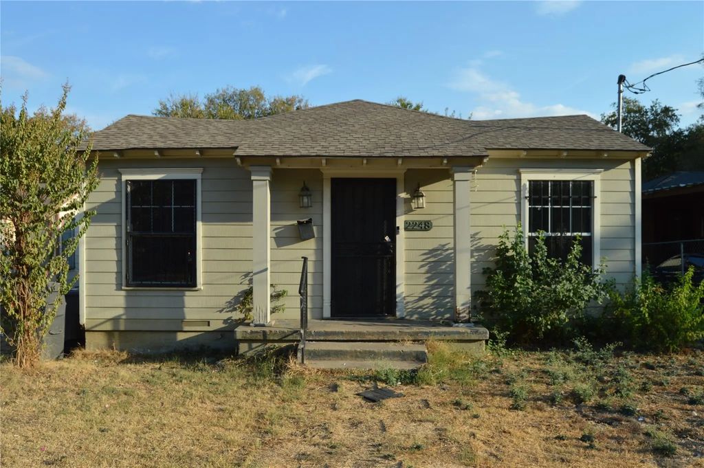 2248 Lea Crest Drive, Dallas