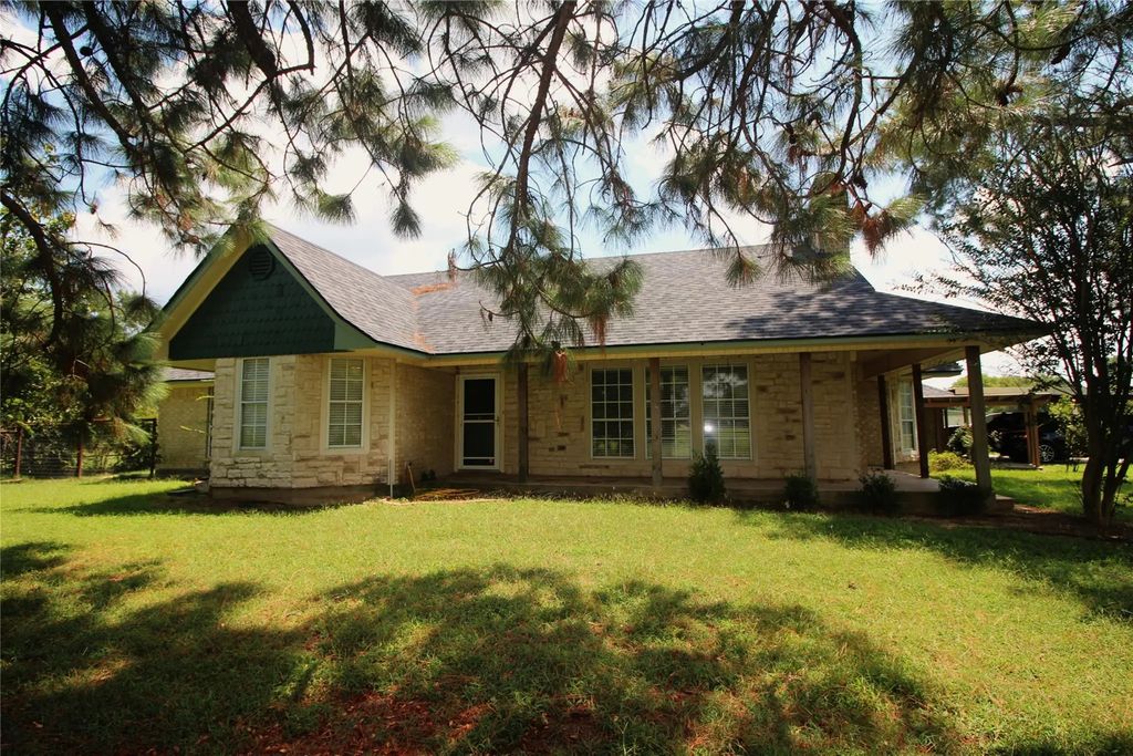 446 Vz County Road 4108, Canton