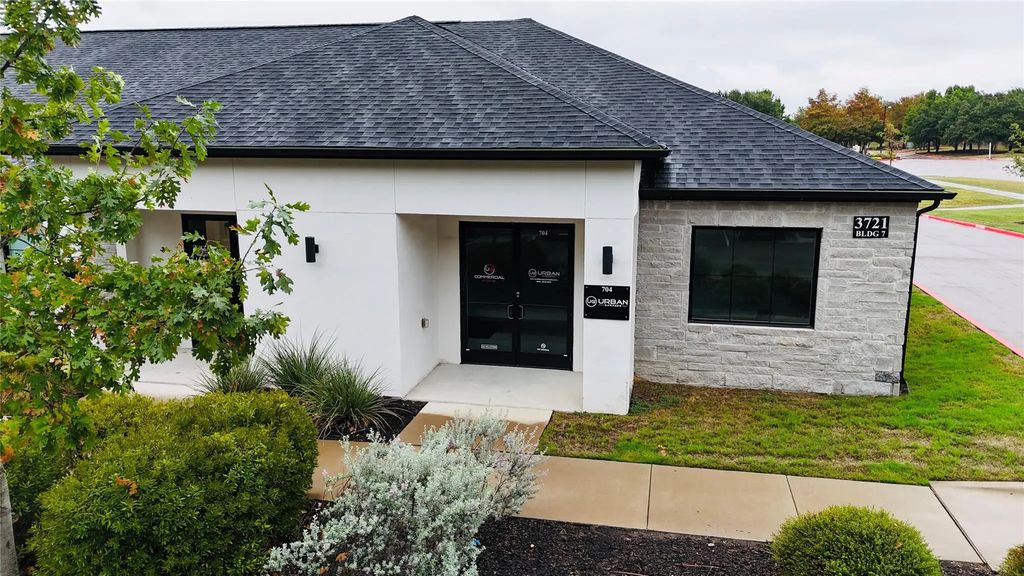 3721 S Stonebridge Drive 704, McKinney