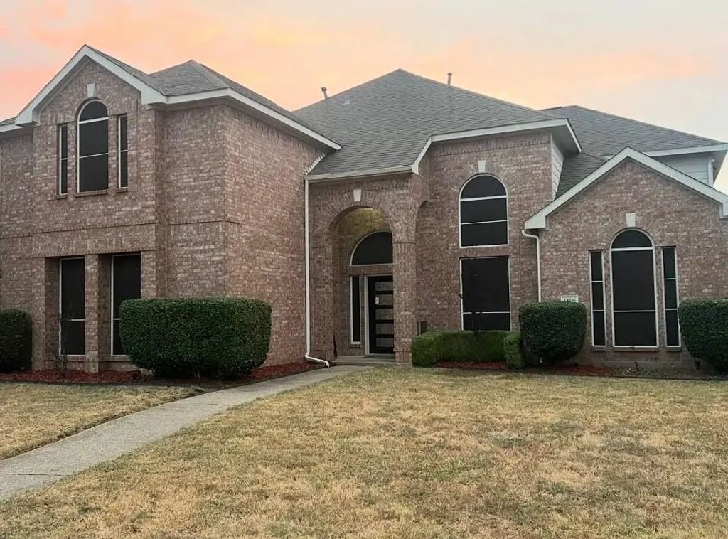 1406 Bosher Drive, Cedar Hill