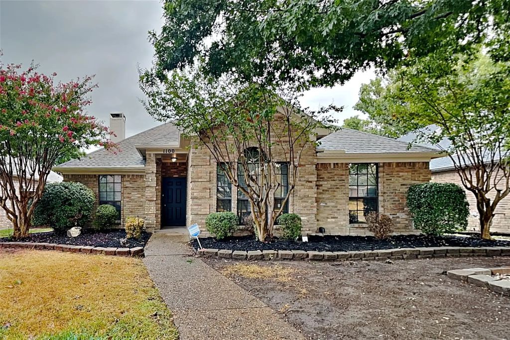 1100 Pin Oak Lane, Allen