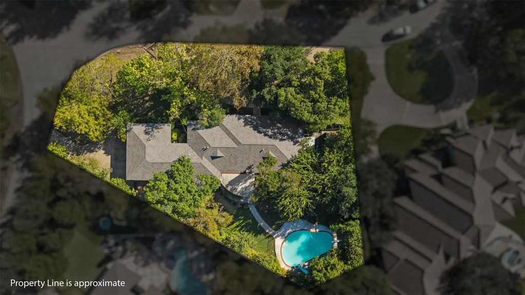 7010 S Janmar Drive, Dallas
