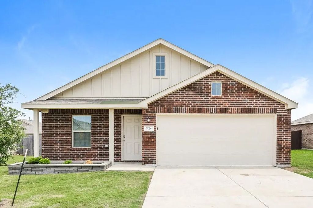 1124 Skyline Drive, Hutchins