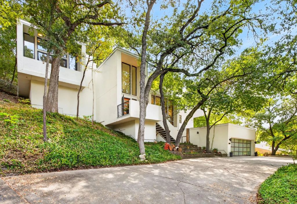 3817 Harlanwood Drive, Fort Worth