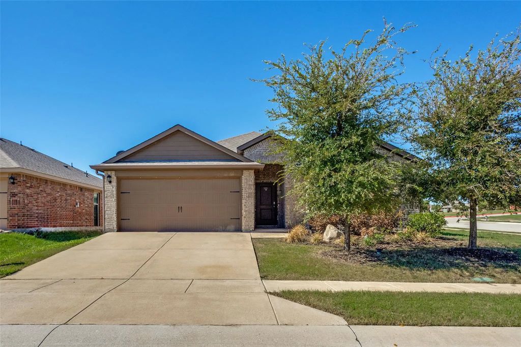 1113 Meadow Side Drive, Princeton