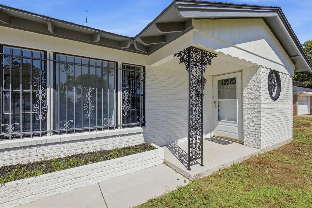 2313 Clearview Drive, Fort Worth
