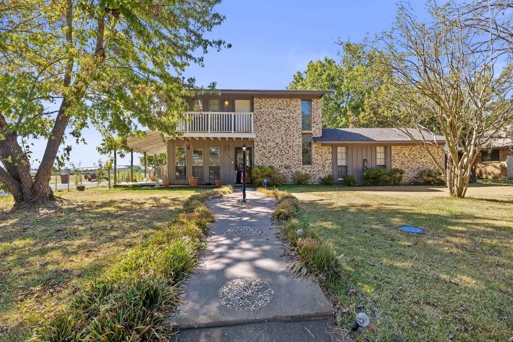 600 W 12th Street, Clarksville