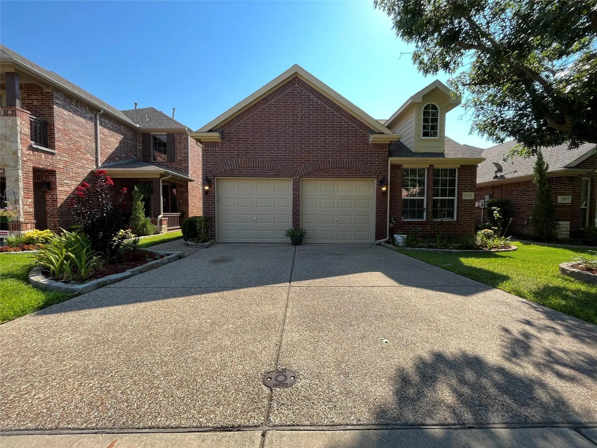 Photo of Listing #21404875