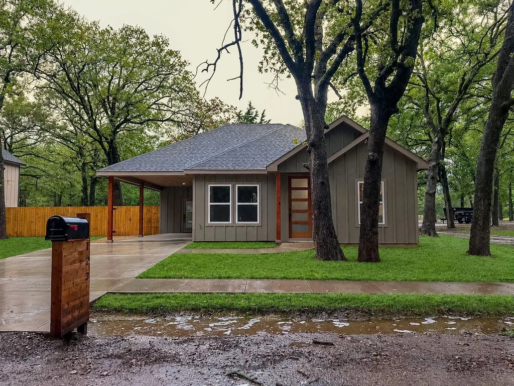 123 Seagrove Lane, Quinlan