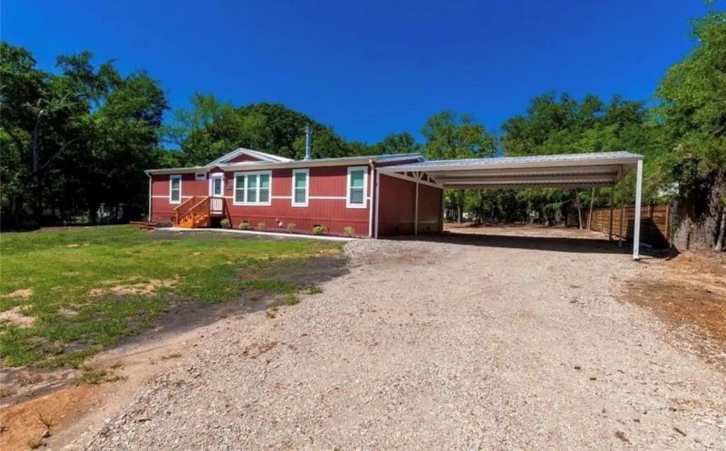 210 Grubbs Lane, Gun Barrel City
