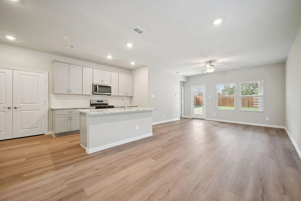 201 Decoursey Drive, Princeton
