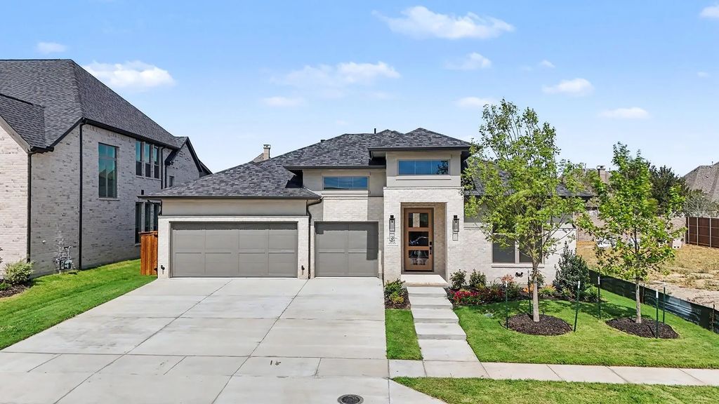 2012 Bedford Falls Drive, Allen