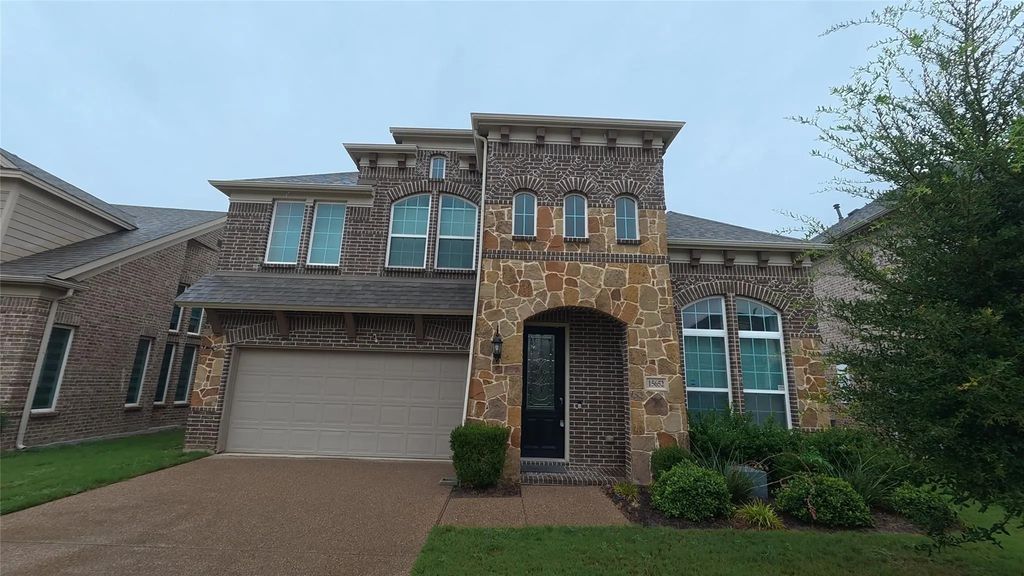 15652 Wild Cherry Lane, Fort Worth