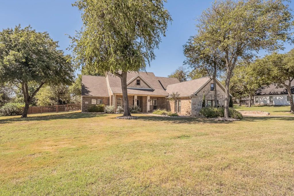 155 N Star Crossing Lane, Weatherford
